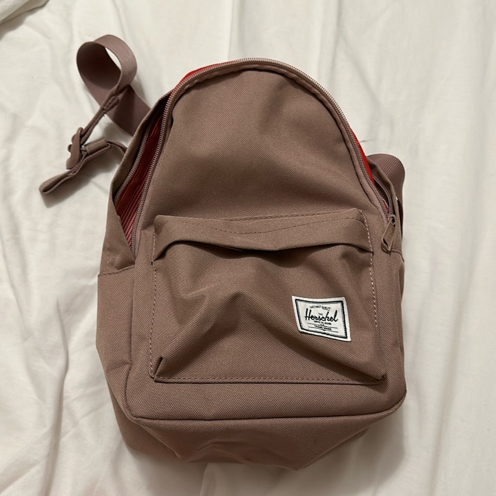 Herschel classic backpack mini